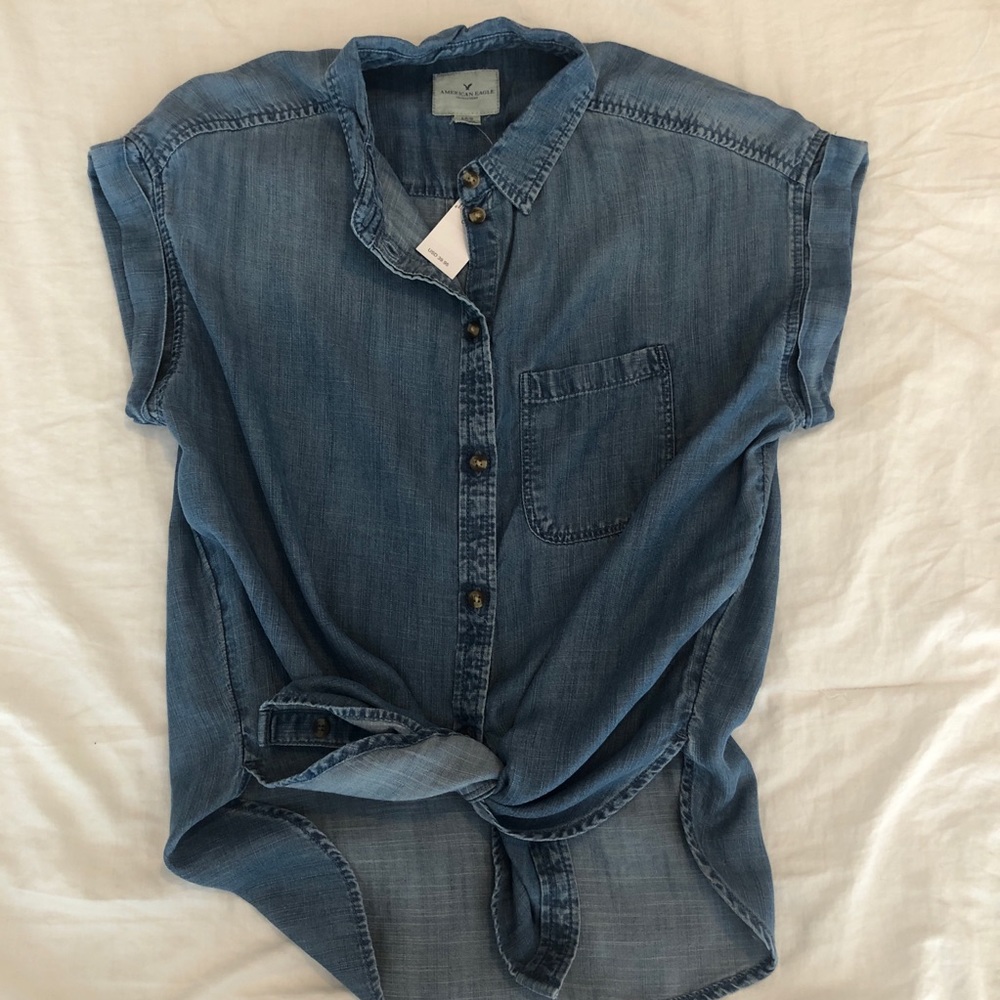 AE Chambray Top